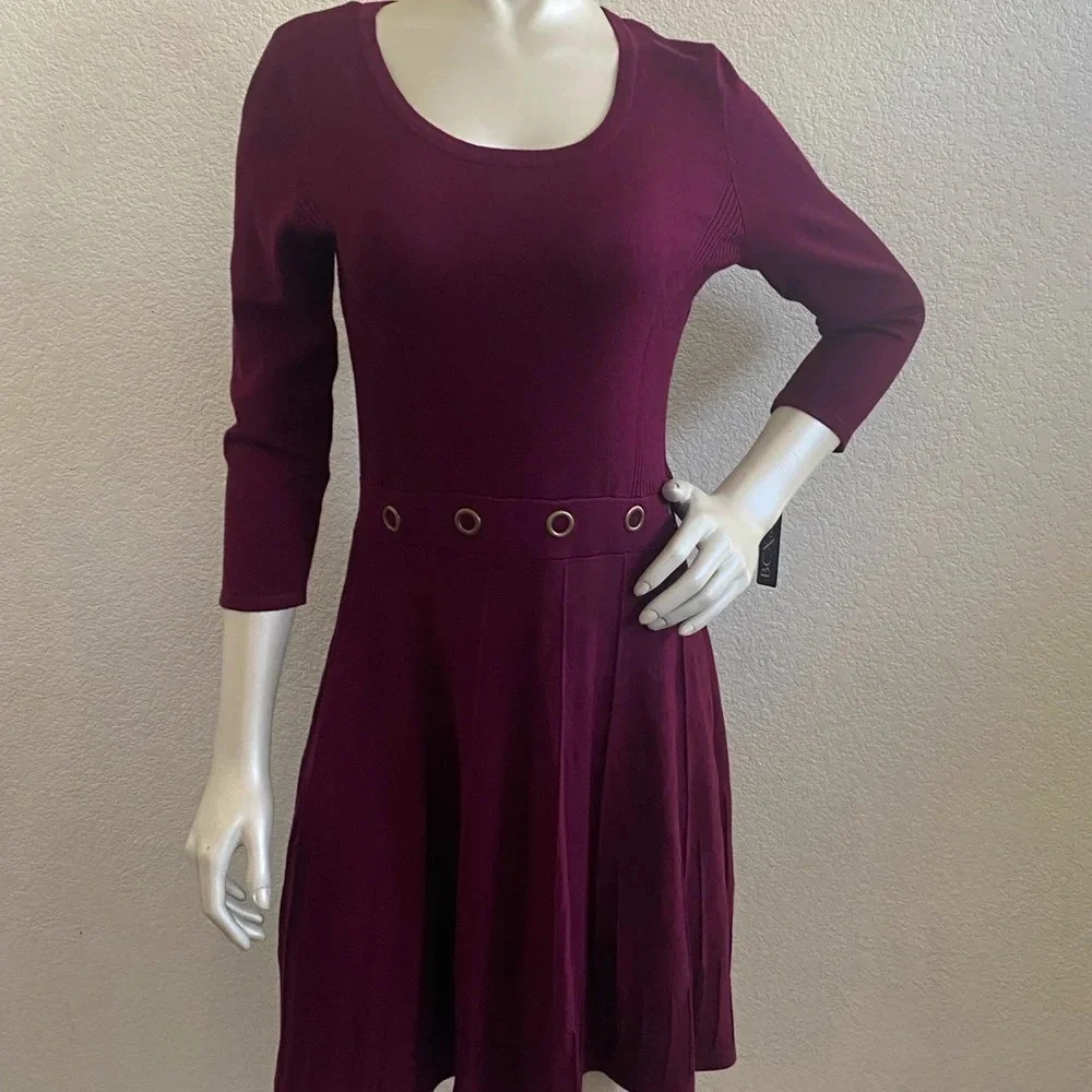 NWT BCX Juniors' Grommet-Waist Fit & Flare Dress Red Size Large - Picture 10 of 12